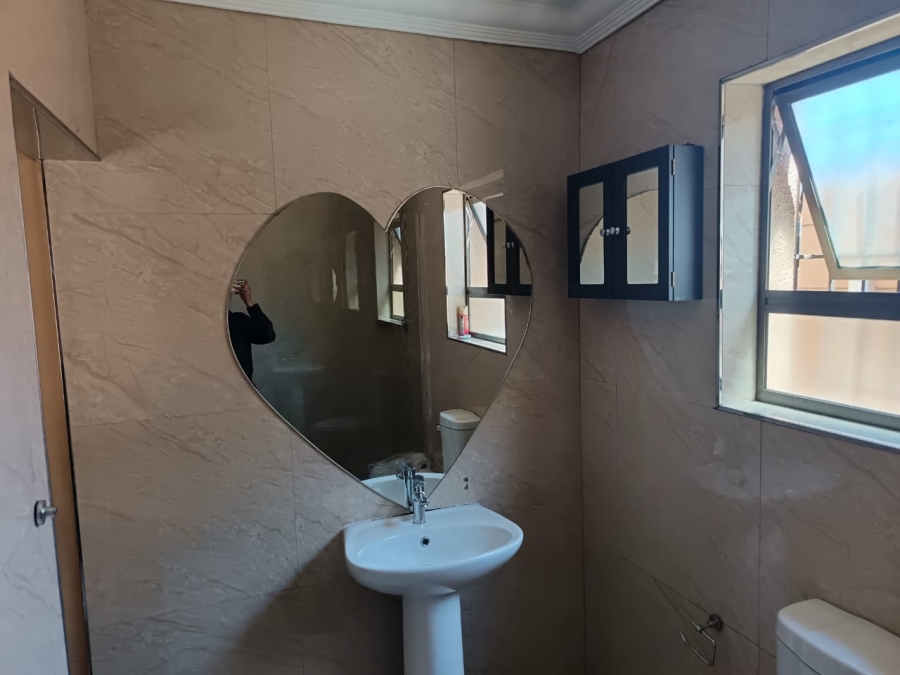 3 Bedroom Property for Sale in Guguletu Western Cape